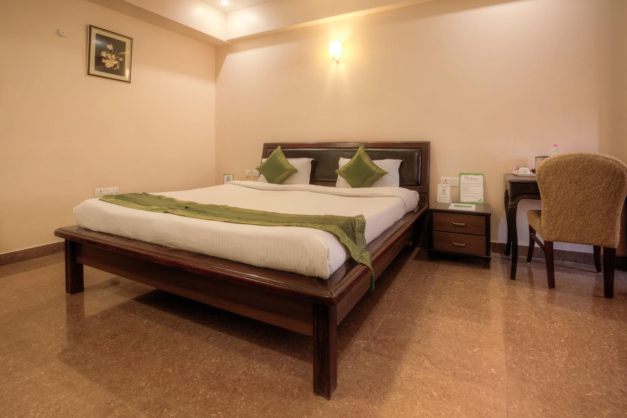 Treebo Shivam Inn Near Singapore Mall Λάκναου Εξωτερικό φωτογραφία