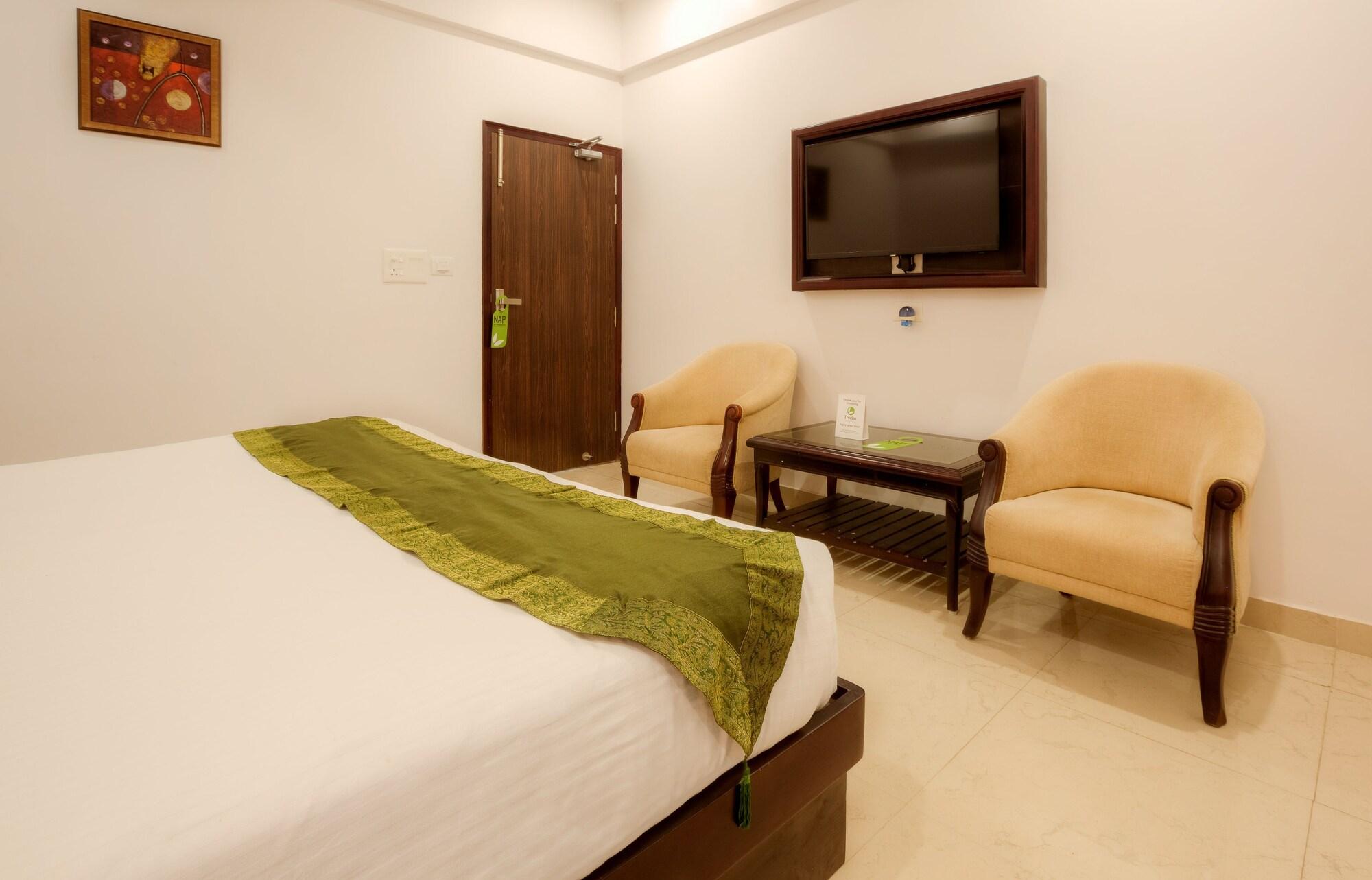 Treebo Shivam Inn Near Singapore Mall Λάκναου Εξωτερικό φωτογραφία