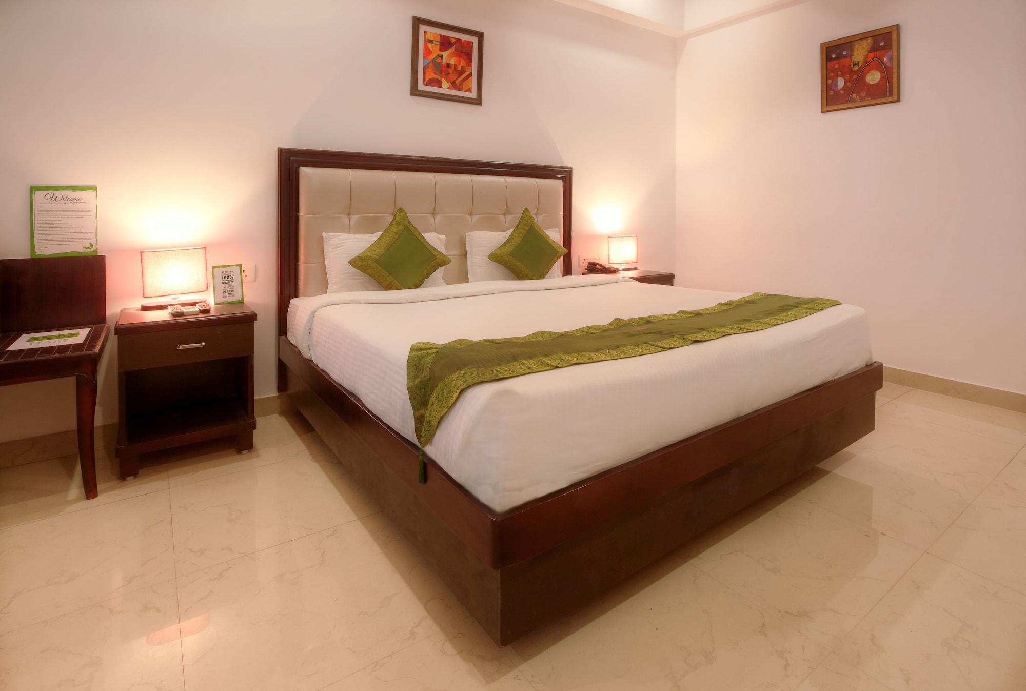 Treebo Shivam Inn Near Singapore Mall Λάκναου Εξωτερικό φωτογραφία
