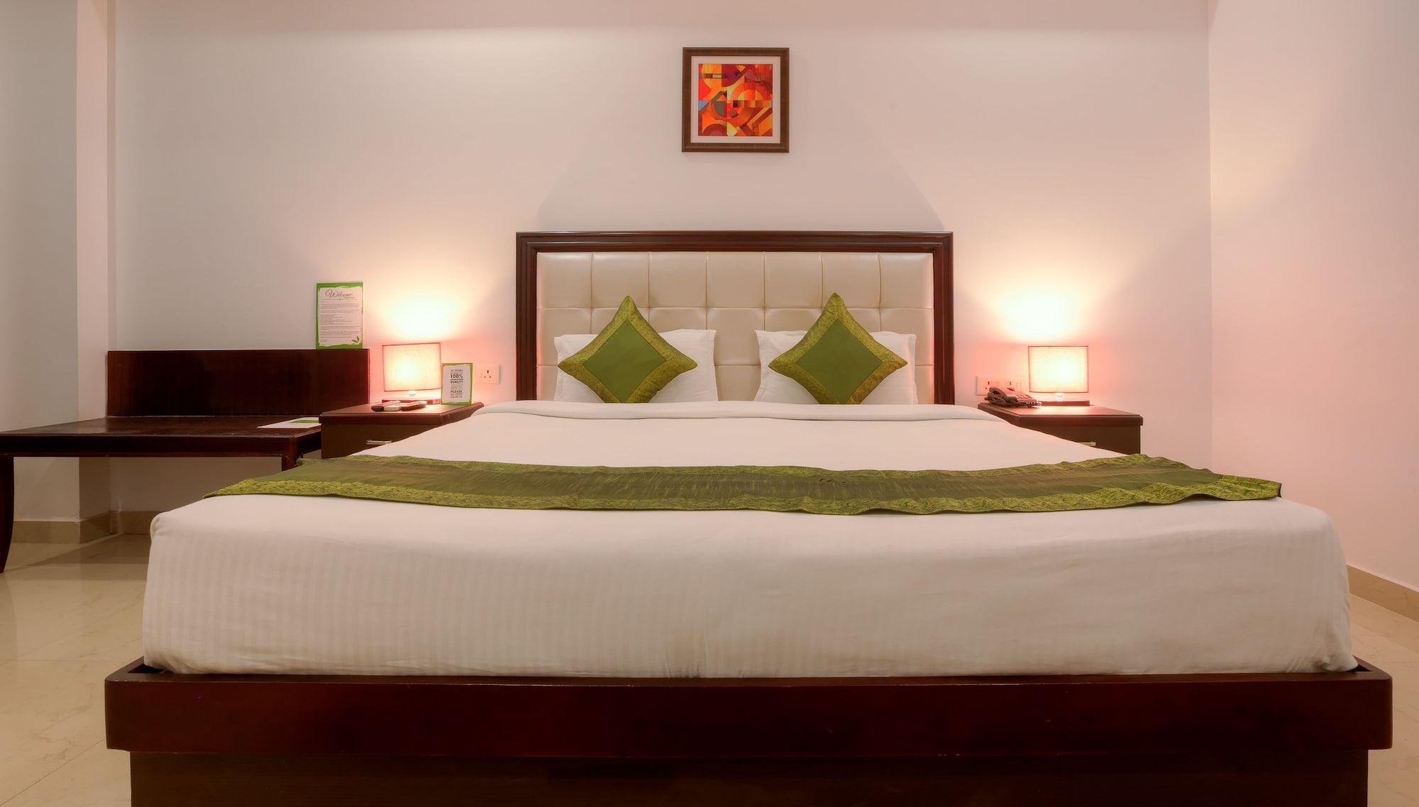 Treebo Shivam Inn Near Singapore Mall Λάκναου Εξωτερικό φωτογραφία