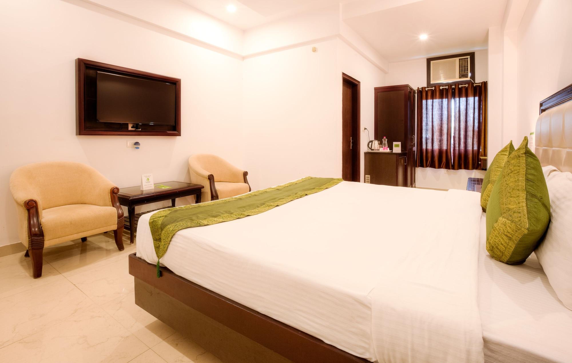 Treebo Shivam Inn Near Singapore Mall Λάκναου Εξωτερικό φωτογραφία