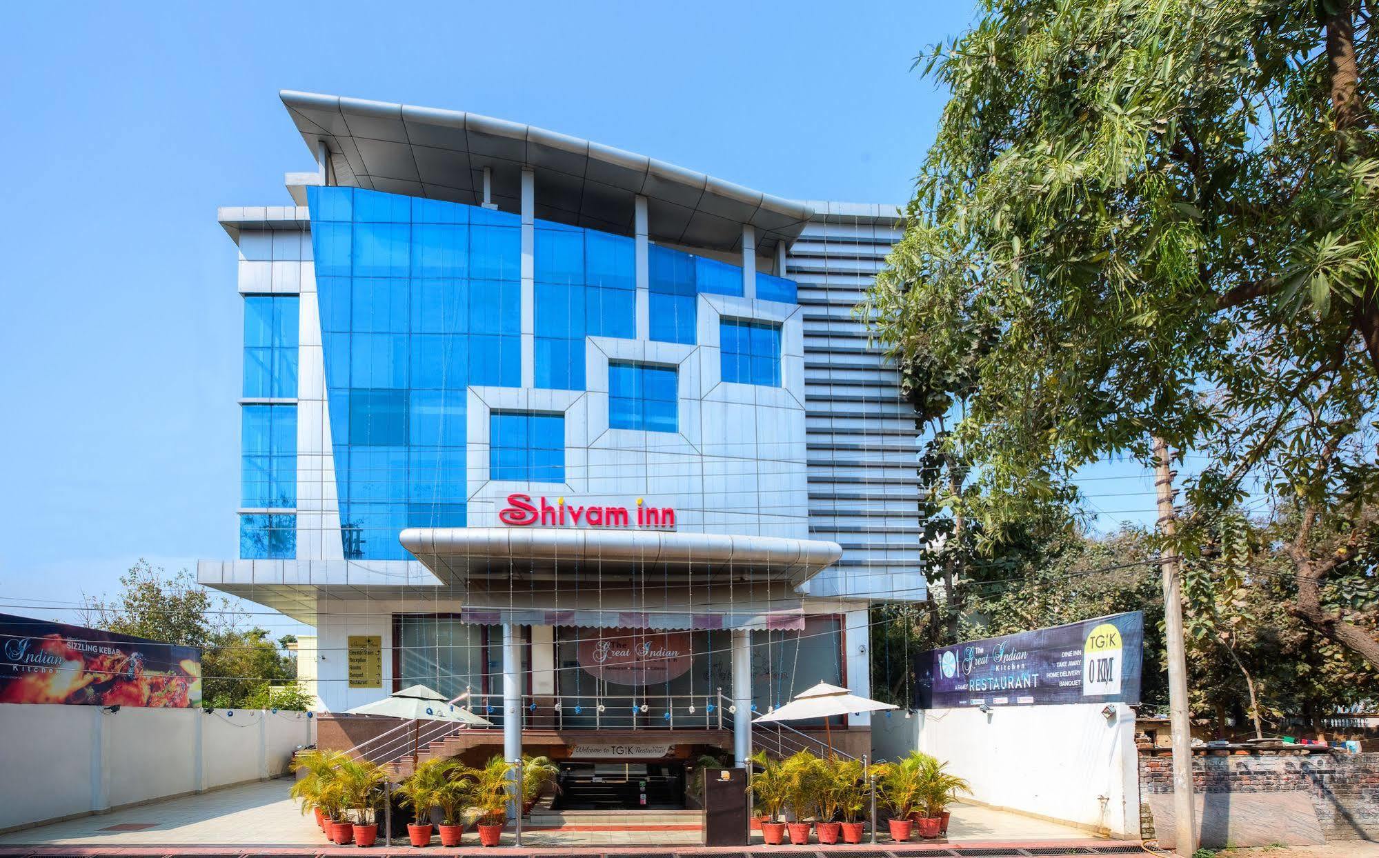 Treebo Shivam Inn Near Singapore Mall Λάκναου Εξωτερικό φωτογραφία