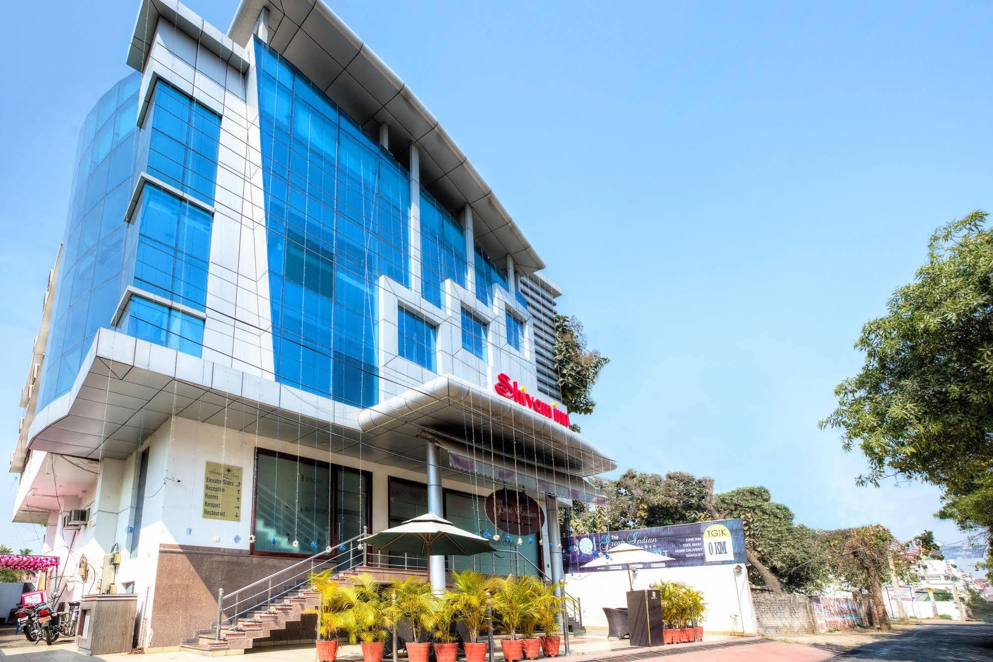 Treebo Shivam Inn Near Singapore Mall Λάκναου Εξωτερικό φωτογραφία
